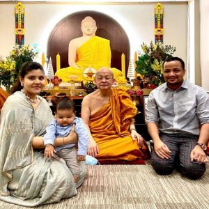 De Bangladesh a Hong Kong: conectando culturas budistas a través de la tradición del annaprashan