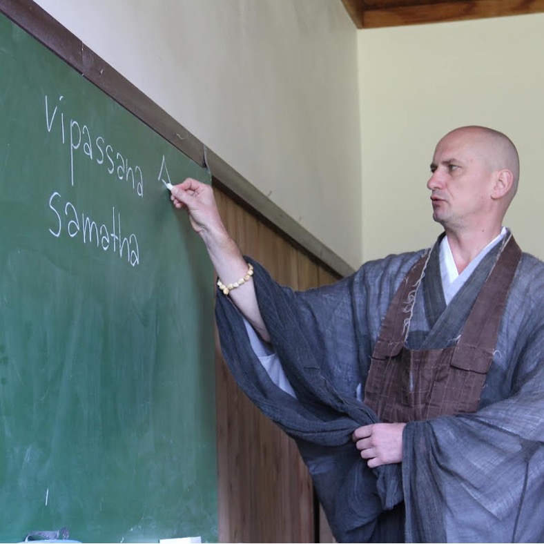 Dojo Zen | Budismo Zen en Barcelona | Article dIsmael Apud: El budisme modern en dos monjos zen europeus