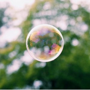 La burbuja es vacía: qué observamos cuando persistimos