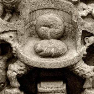 Del trono vacío a la mercantilización de la imagen del Buda