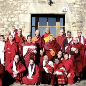 Read more about the article Entrevista a Lama Tsondru: pionera del budismo tibetano en España. Segunda parte.